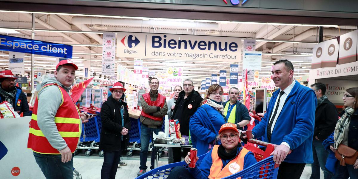 Construisez votre avenir au Carrefour: Des postes à pourvoir vous attendent!