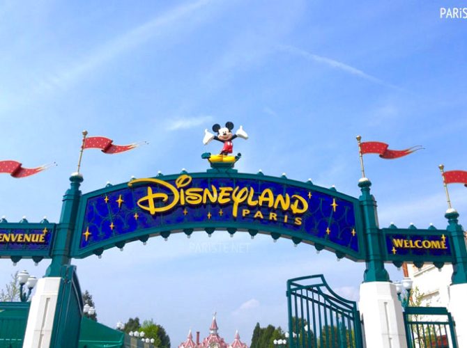 Découvrez des offres d'emploi passionnantes à Disneyland: postulez dès aujourd'hui à Magical Careers!